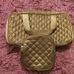 Avon cosmetic bag set